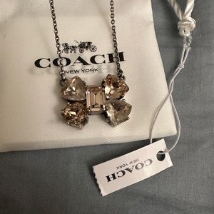🆕new coach bow necklace